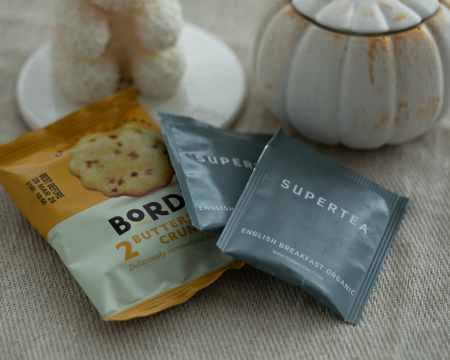 Gold Speckle Pumpkin Candle | Luxury Gift Box